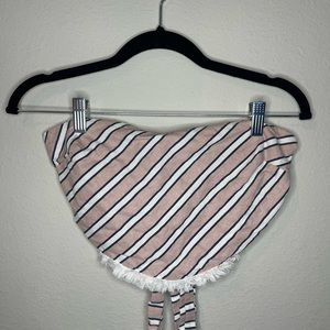 Cropped tie top